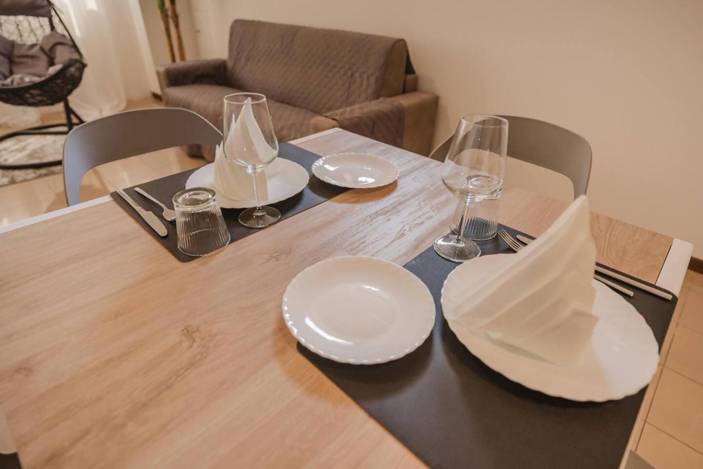 Apartment Unico 8 -alloggio A 450mt Dalla Stazione *
